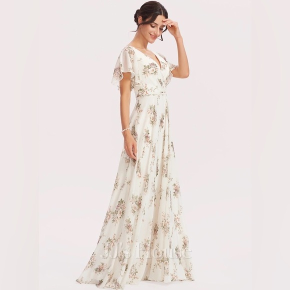 A-line V-Neck Floor-Length Chiffon Dress With Flower - Picture 3 of 10